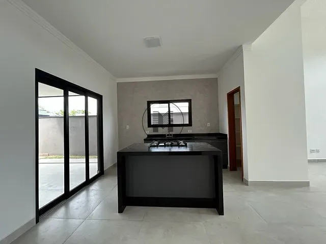 Casa 3 quartos e 2 banheiros, à venda, no bairro Bairro do Grama em Caçapava