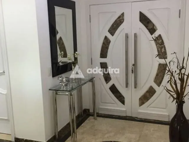 Sobrado com 450m² 4 quartos e 5 banheiros, à venda ou para alugar, no bairro Estrela em Ponta Grossa