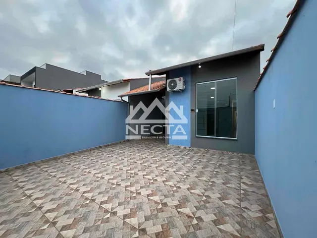 Casa com 180m² 2 quartos e 2 banheiros, à venda, no bairro Loteamento Estância Mirante de Caraguatatuba em Caraguatatuba