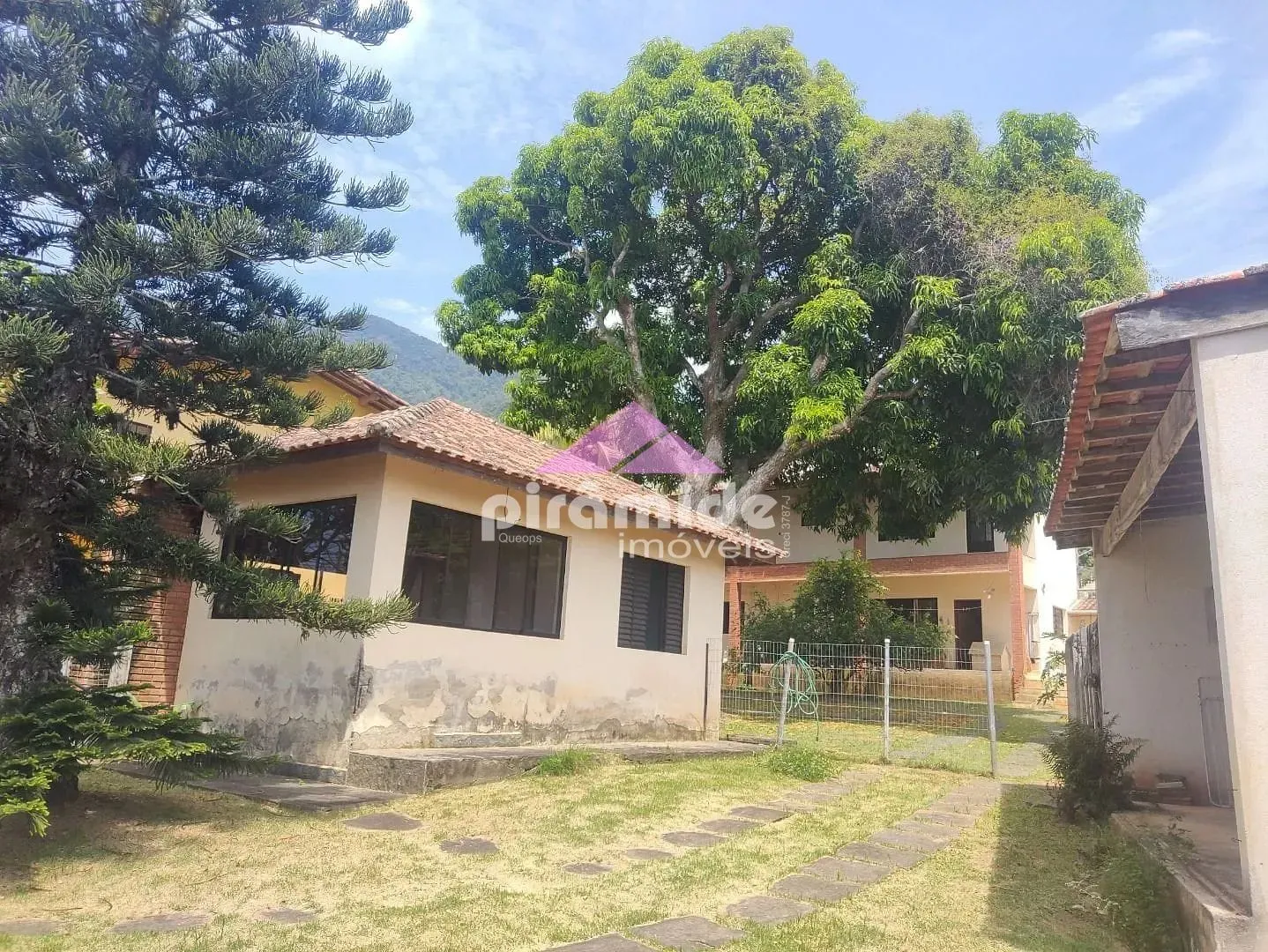 Casa, 3 quartos, 226 m² - Foto 19