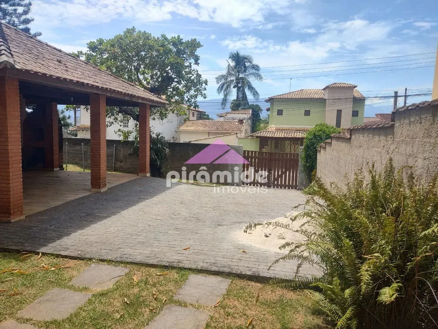Casa, 3 quartos, 226 m² - Foto 3