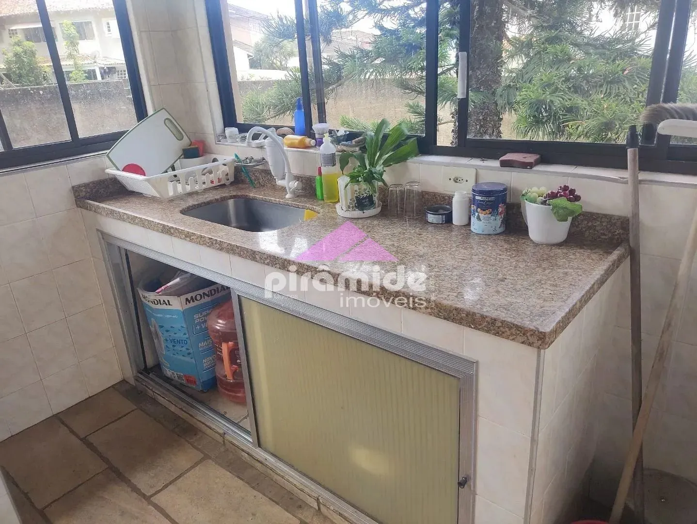 Casa, 3 quartos, 226 m² - Foto 11