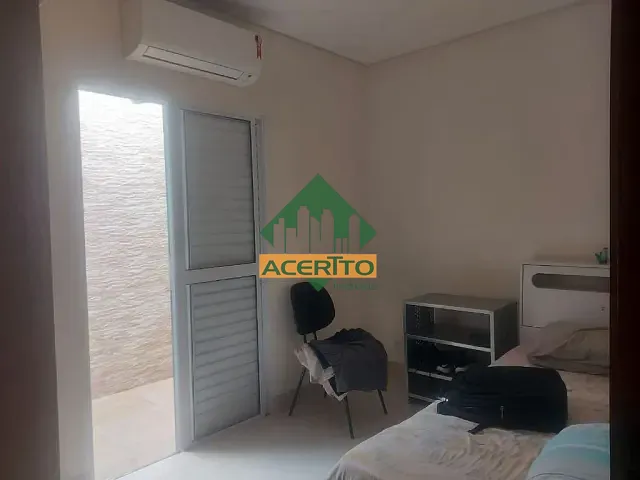 Casa com 250m² 3 quartos e 3 banheiros, à venda, no bairro Jardim Nova Yorque em Araçatuba