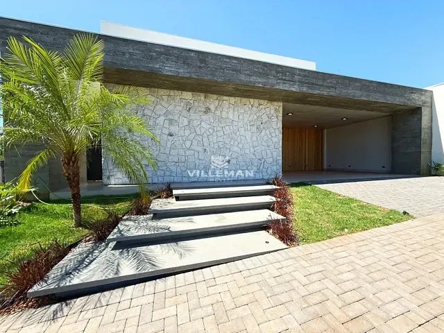 Casa com 375m² 3 quartos e 5 banheiros, à venda, no bairro Jardim Paraíso em Maringá