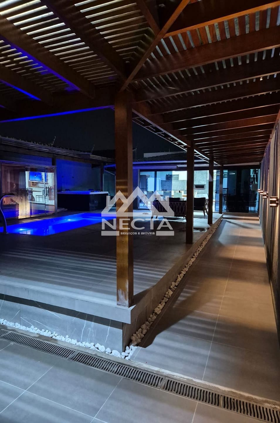 Casa, 3 quartos, 200 m² - Foto 13