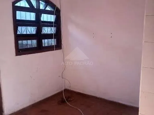 Casa com 300m² 3 quartos e 3 banheiros, à venda, no bairro Jardim Zaira em Mauá