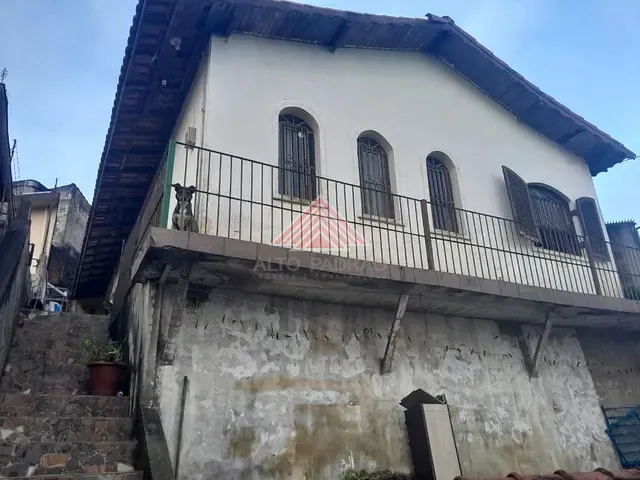 Casa com 300m² 3 quartos e 3 banheiros, à venda, no bairro Jardim Zaira em Mauá