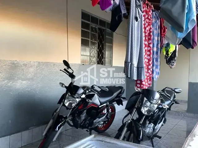 Casa com 688m² 10 quartos e 5 banheiros, à venda, no bairro Vl Euclídes em Andradas