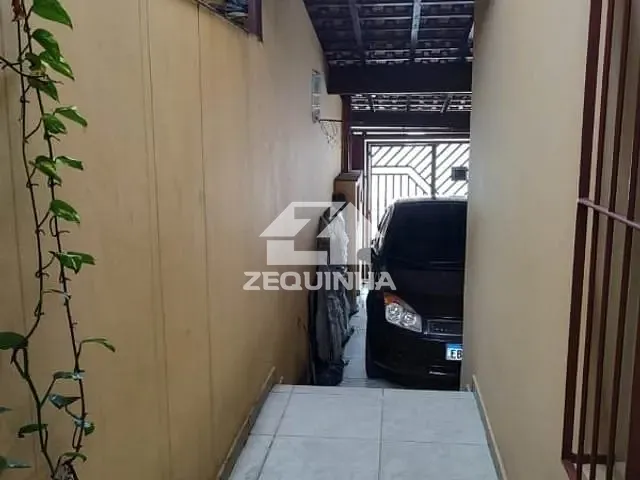 Casa com 125m² 3 quartos e 2 banheiros, à venda, no bairro Pestana em Osasco