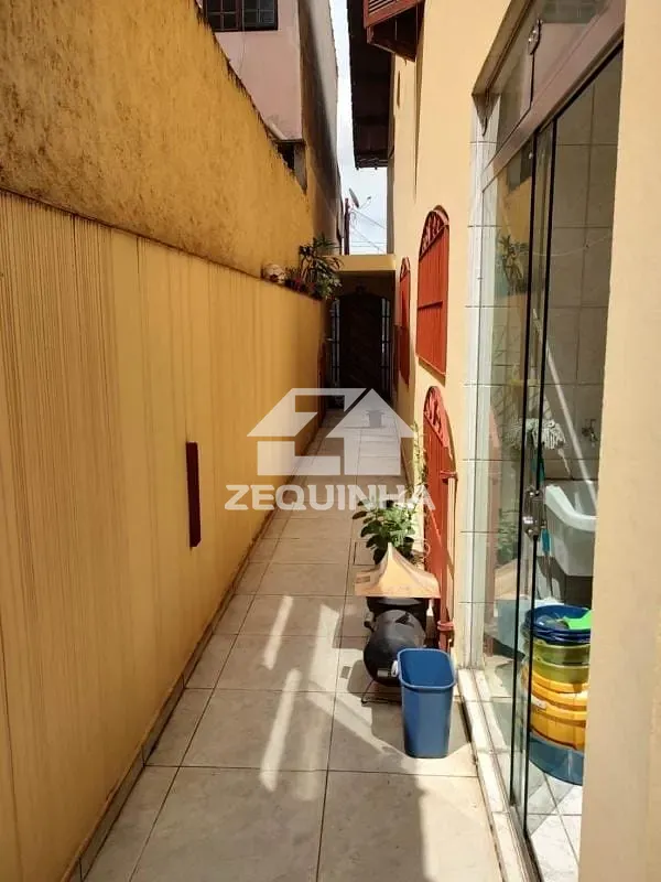 Casa, 3 quartos, 154 m² - Foto 2