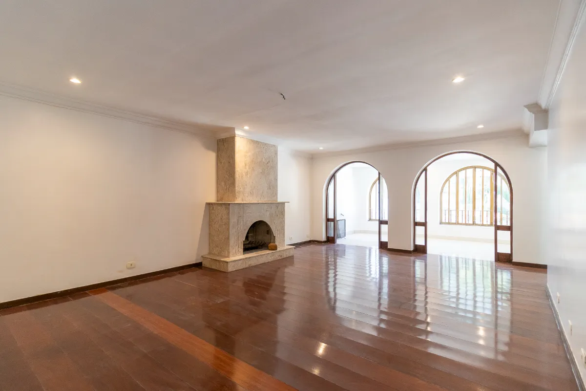 Casa no condomínio Condomínio Arcobaleno para venda com 5 quartos, sendo 3 suítes, 390m²