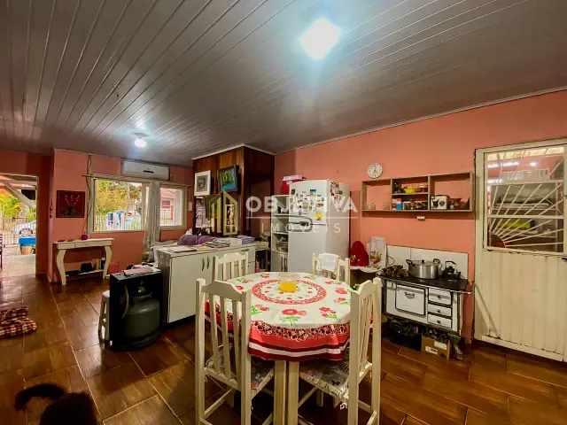 Casa 4 quartos e 3 banheiros, à venda, no bairro Rondônia em Novo Hamburgo