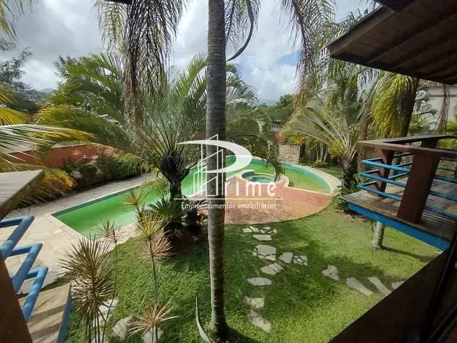 Casa com 1007m² 5 quartos e 8 banheiros, à venda, no bairro Camboinhas em Niterói