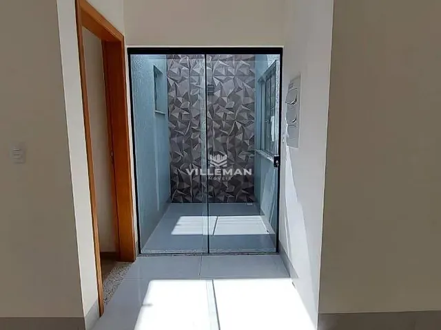 Casa com 150m² 3 quartos e 3 banheiros, à venda, no bairro Parque Lagoa Dourada em Maringá