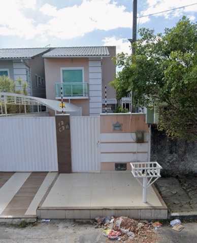 Casa com 192m² 3 quartos e 3 banheiros, à venda, no bairro Parque Rosário em Campos dos Goytacazes