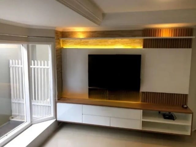 Casa com 250m² 3 quartos e 3 banheiros, à venda, no bairro Urbanova em São José dos Campos