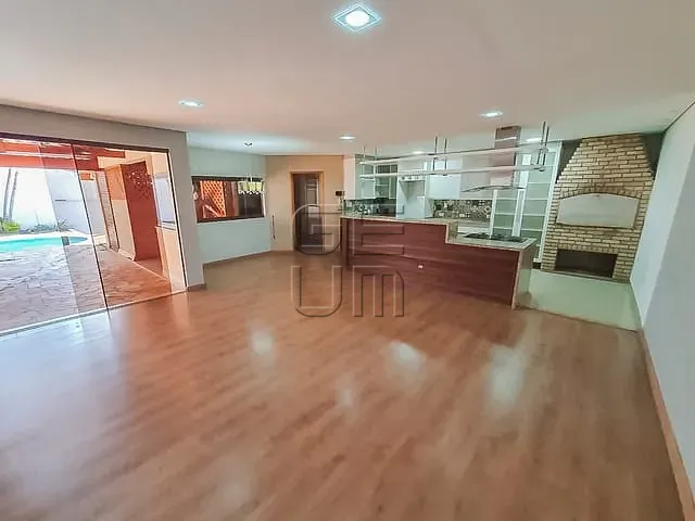 Casa com 399m² 3 quartos e 3 banheiros, à venda, no bairro Indusville em Londrina