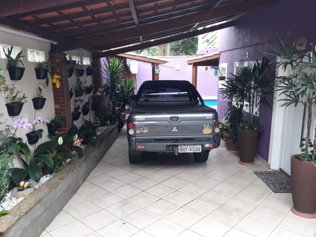 Casa com 250m² 3 quartos e 2 banheiros, à venda, no bairro Vila Yara em Osasco