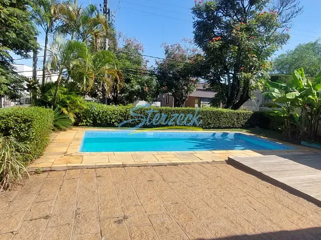Casa 3 quartos e 4 banheiros, para alugar, no bairro Marambaia em Vinhedo
