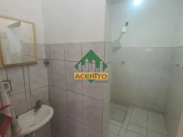Casa com 223m² 2 quartos e 1 banheiro, à venda, no bairro Vila Carvalho em Araçatuba