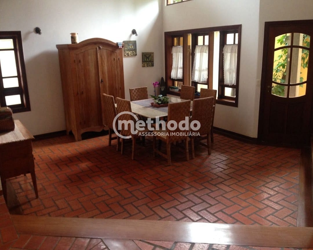 Casa, 4 quartos, 390 m² - Foto 2