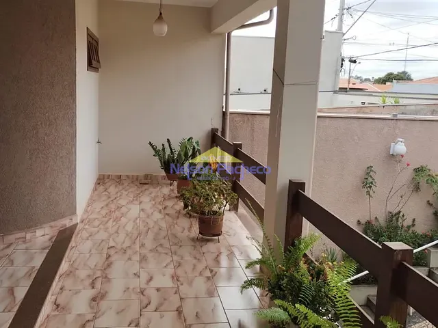 Casa com 370m² 4 quartos e 2 banheiros, à venda, no bairro Centro em Capivari