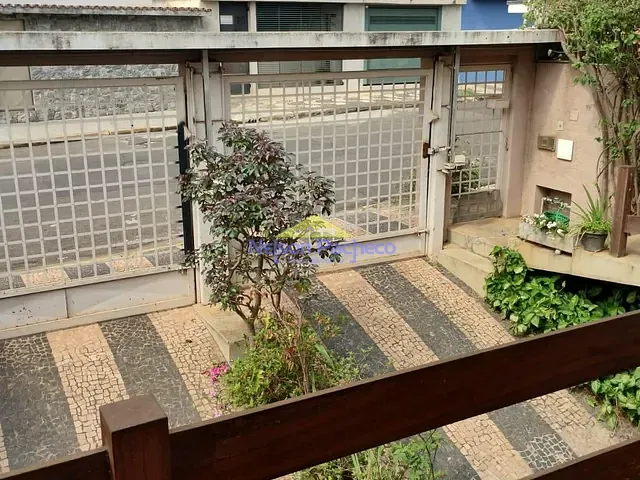 Casa com 370m² 4 quartos e 2 banheiros, à venda, no bairro Centro em Capivari