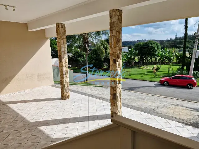 Casa com 1000m² 4 quartos e 4 banheiros, à venda, no bairro Marambaia em Vinhedo