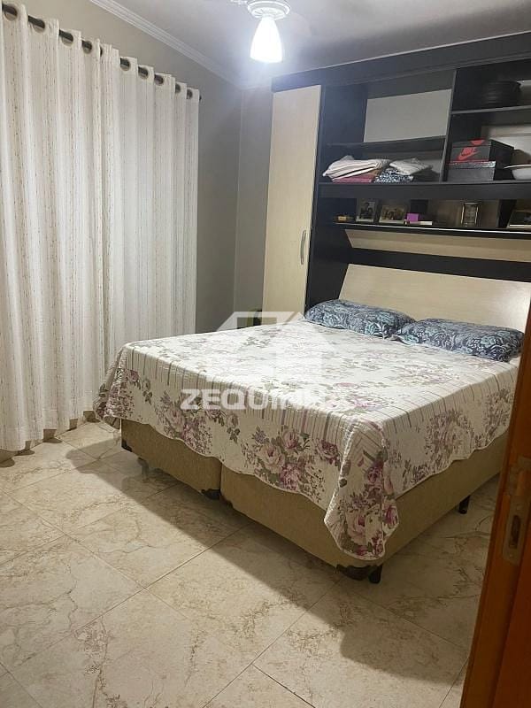 Casa para alugar com 2 quartos, 80m² - Foto 6