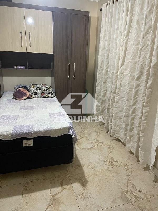 Casa para alugar com 2 quartos, 80m² - Foto 3
