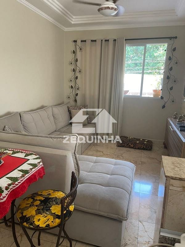 Casa para alugar com 2 quartos, 80m² - Foto 11