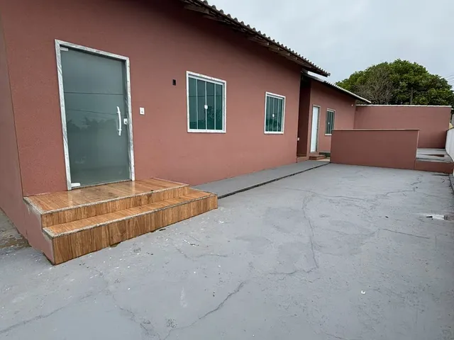 Casa 3 quartos e 3 banheiros, à venda, no bairro Lagoa em Macaé