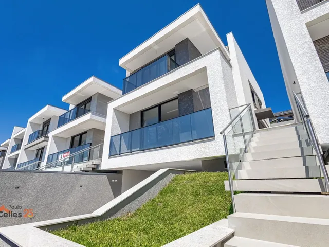 Casa 4 quartos e 4 banheiros, à venda, no bairro Jardim Schaffer em Curitiba