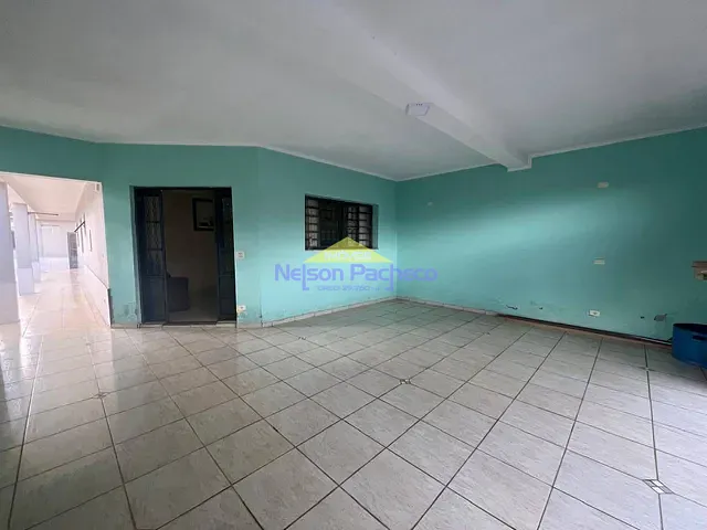 Casa com 278m² 3 quartos e 2 banheiros, para alugar, no bairro Jardim Nova Aparecida em Capivari