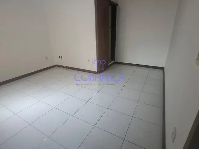 Casa 3 quartos e 3 banheiros, para alugar, no bairro Campo Grande em Rio de Janeiro