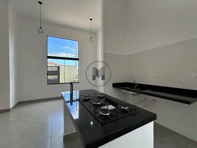 Casa 3 quartos e 2 banheiros, à venda, no bairro Jardim Continental II em Taubaté