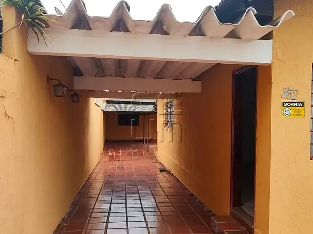 Casa com 298m² 3 quartos e 2 banheiros, à venda, no bairro Jardim Higienópolis em Londrina