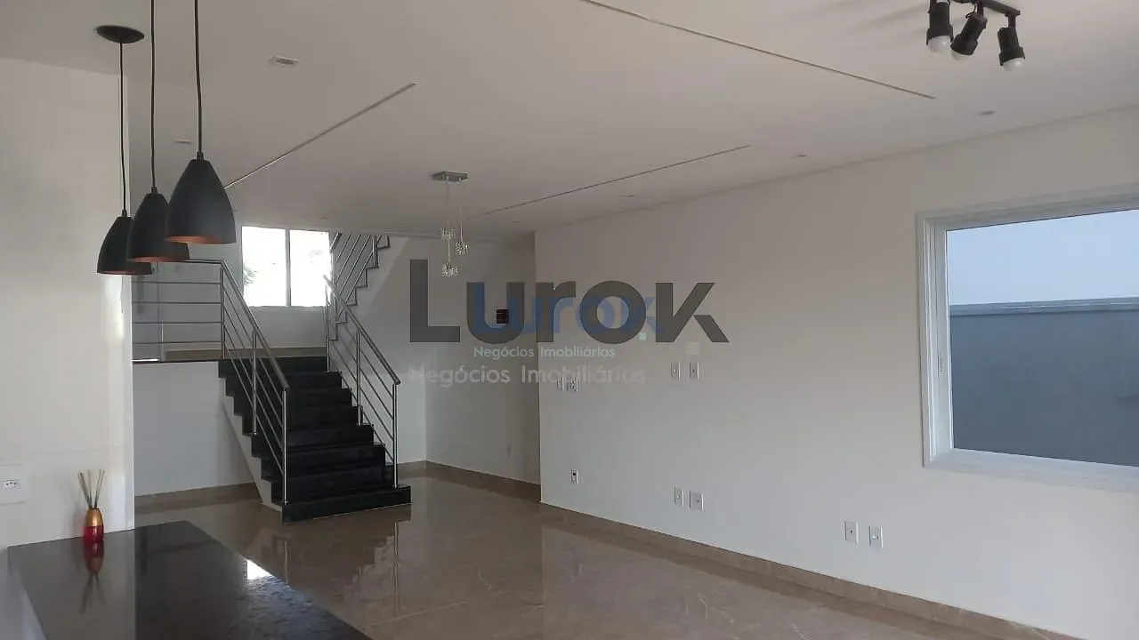 Casa, 3 quartos, 224 m² - Foto 14