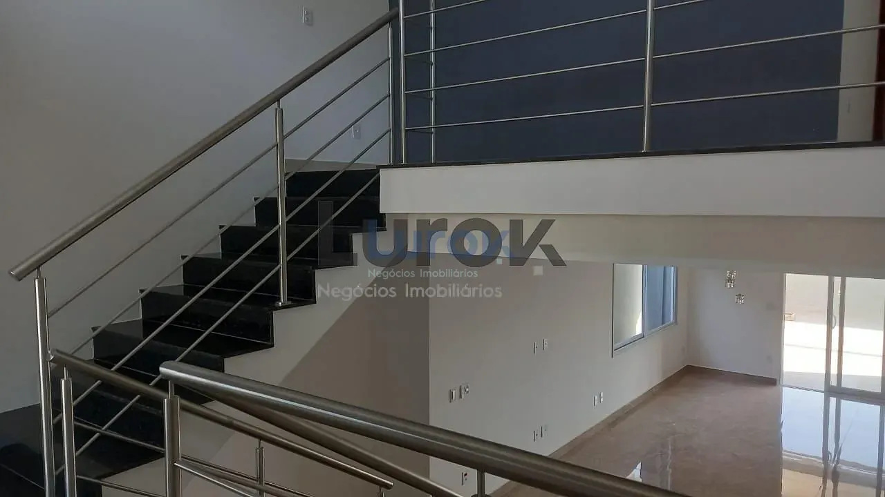 Casa, 3 quartos, 224 m² - Foto 4