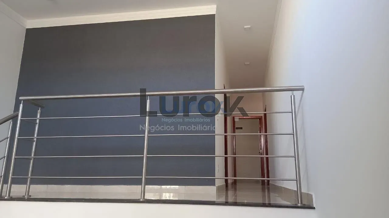 Casa, 3 quartos, 224 m² - Foto 2