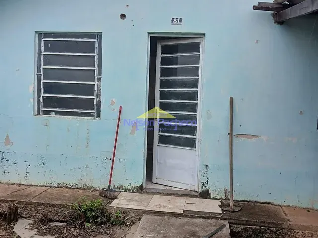 Casa com 200m² 2 quartos e 1 banheiro, à venda, no bairro Conjunto Habitacional Alto do Castelani em Capivari