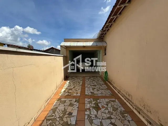 Casa com 424m² 3 quartos e 2 banheiros, à venda, no bairro Sóvis em Andradas