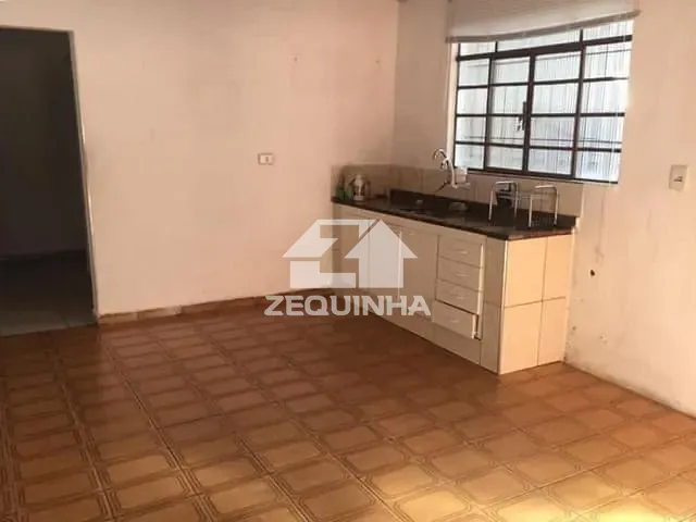 Casa com 182m² 4 quartos e 1 banheiro, à venda, no bairro Vila Yolanda em Osasco