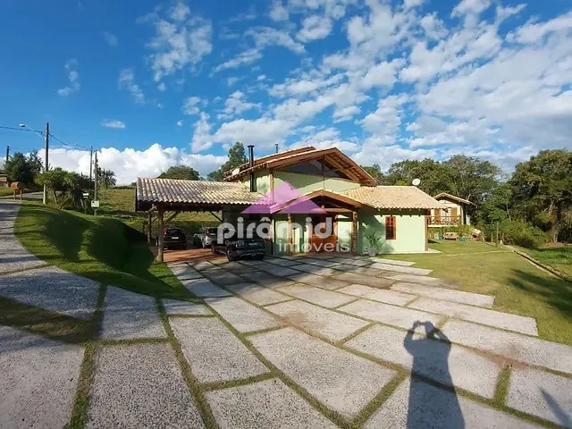 Casa com 1015m² 4 quartos e 5 banheiros, à venda, no bairro Rio Preto em Santo Antônio do Pinhal