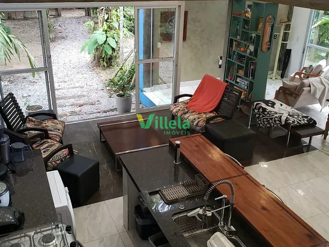 Casa 3 quartos e 1 banheiro, à venda, no bairro Ubatumirim em Ubatuba