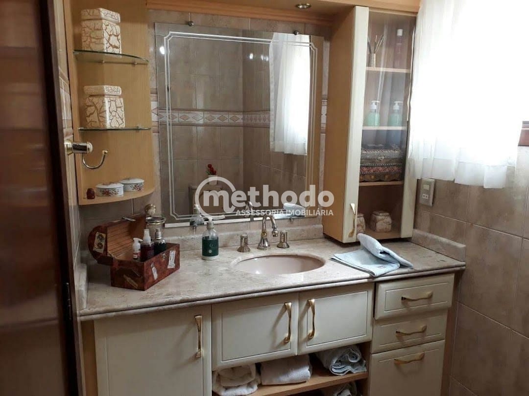 Casa, 4 quartos, 286 m² - Foto 10