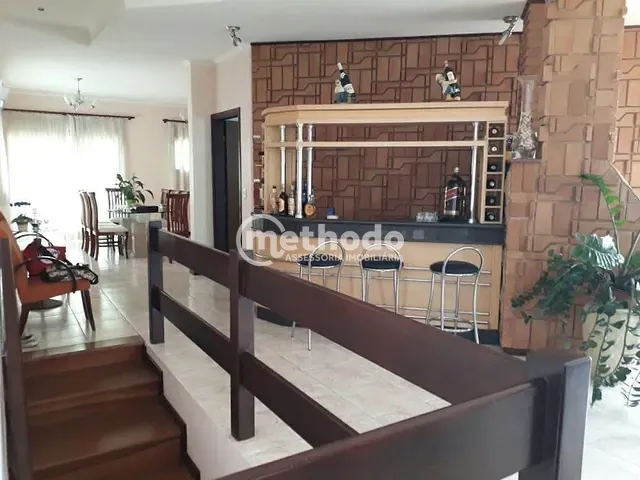 Casa com 869m² 4 quartos e 6 banheiros, à venda, no bairro Jardim Botânico (Sousas) em Campinas