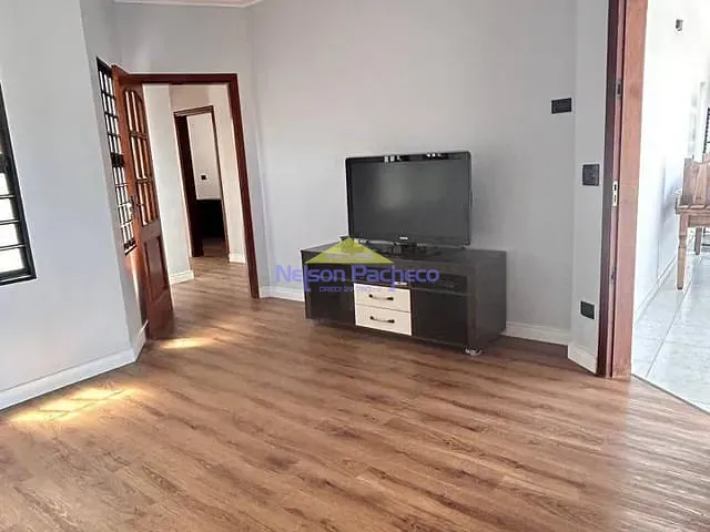 Casa com 473m² 3 quartos e 1 banheiro, à venda ou para alugar, no bairro Jardim Santa Maria em Capivari