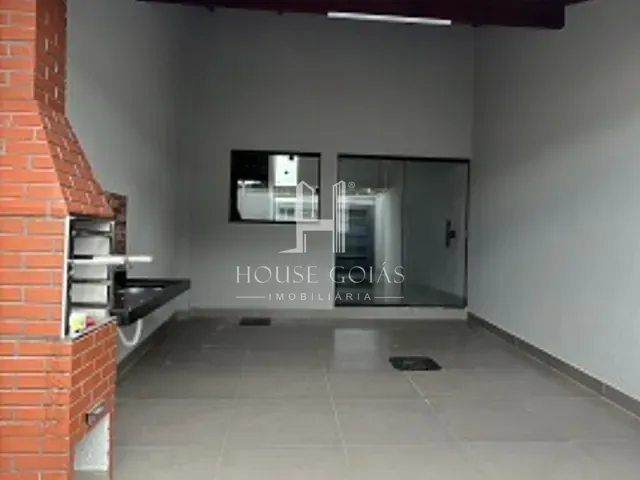 Casa com 120m² 2 quartos e 2 banheiros, à venda, no bairro Santo Hilário em Goiânia