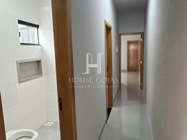 Casa com 120m² 2 quartos e 2 banheiros, à venda, no bairro Santo Hilário em Goiânia